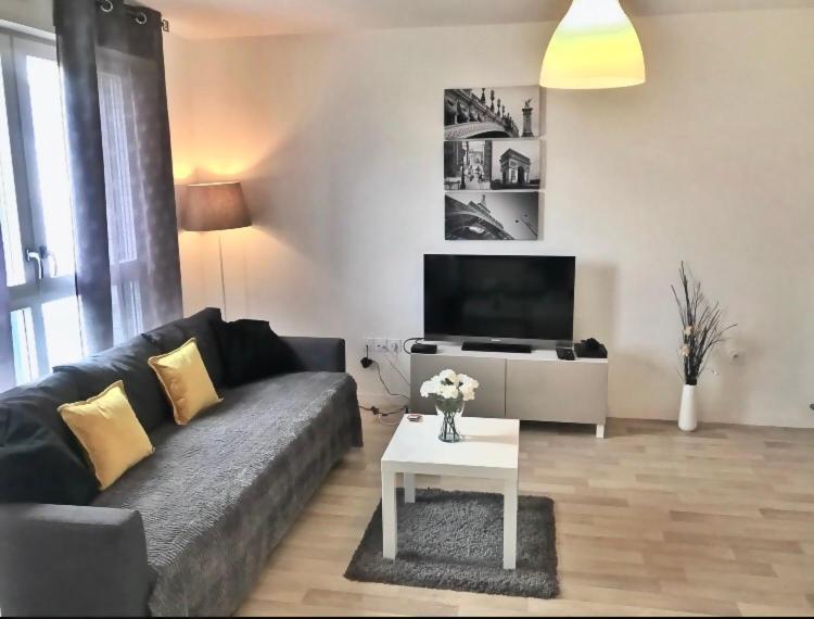 Beautiful 3 Bedroom Flat 8-9 Persons Ivry-sur-Seine Zewnętrze zdjęcie